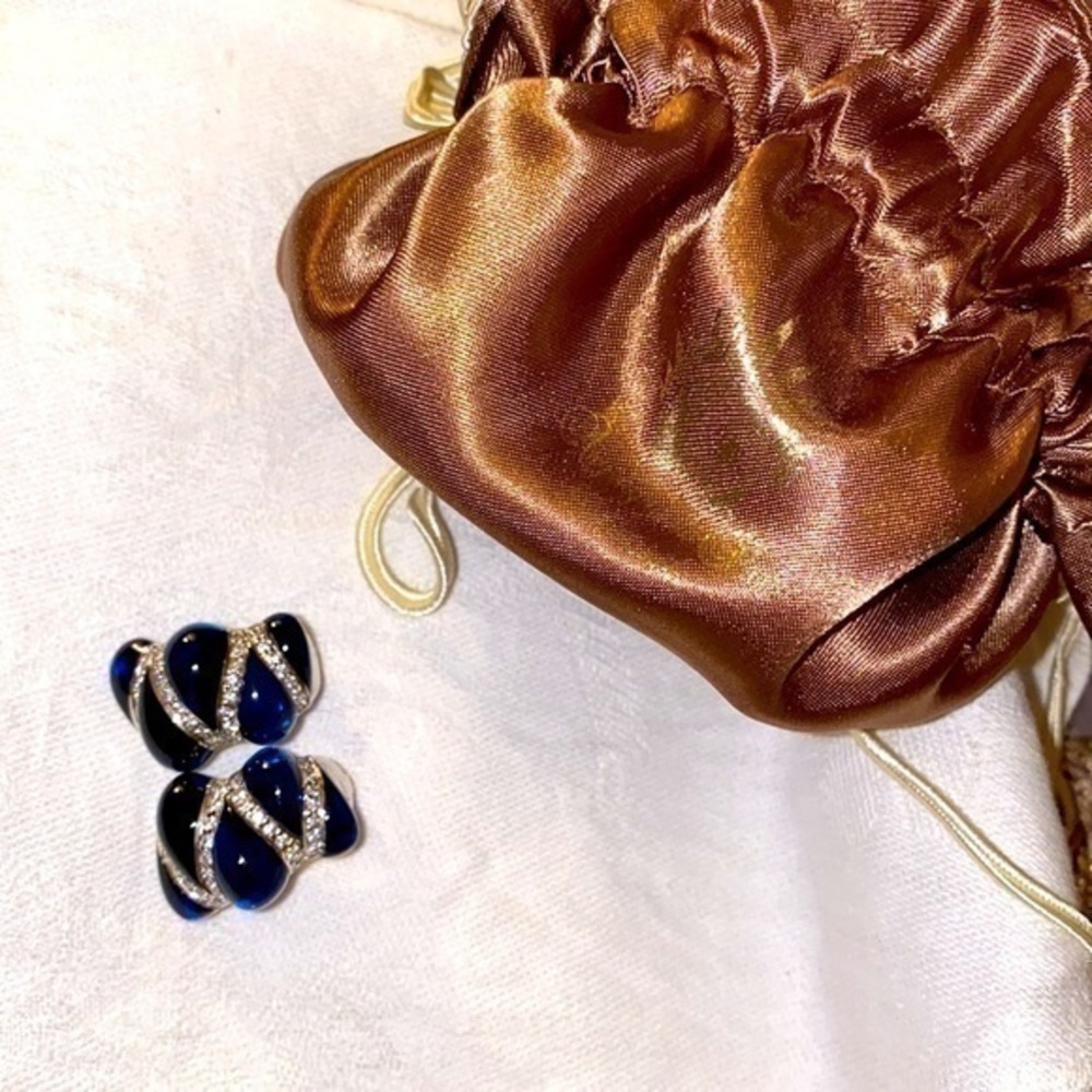 Angelique de Paris earrings woman blue earrings perfect gift stylish and modern